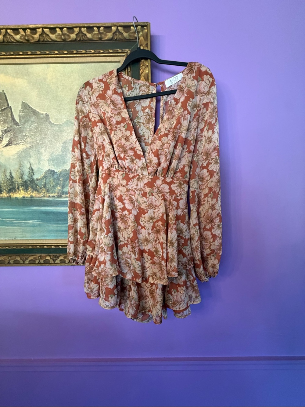 MOD On Trend Floral Long Sleeve Romper Size L  Boho with metallic detailing
